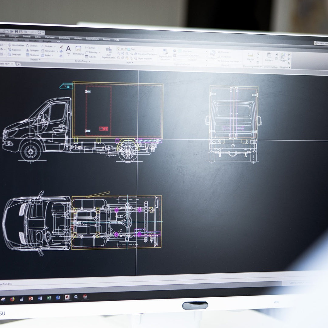 Über CAD werden Kühlaufbauten für LKW und Transporterfahrgestelle konstruiert.