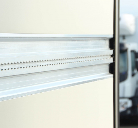 Load Securing  Kiesling Refrigerated Vehicles
